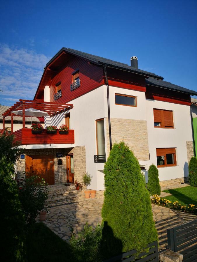Accommodation Plitvice Korenica Esterno foto