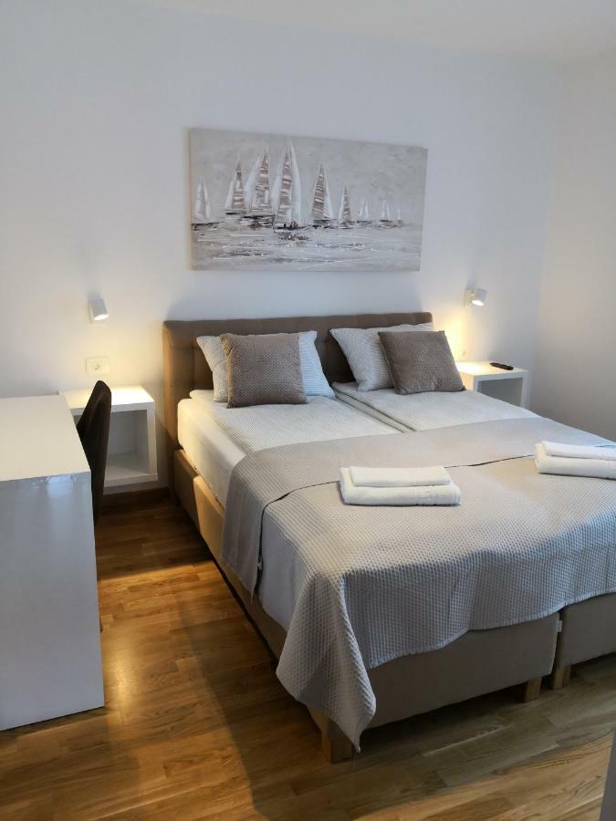 Accommodation Plitvice Korenica Esterno foto